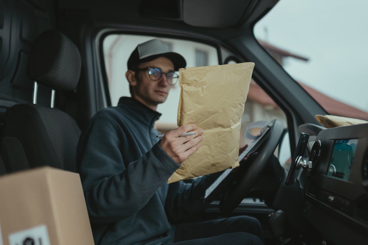 International Courier
